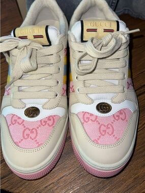 Gucci Cream and Pink GG Jacquard Low-Top Sneakers